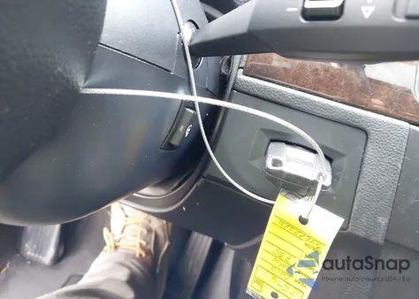 2010 BMW 335I xDrive z USA, uszkodzony, nr VIN WBAPL3C52AA408071